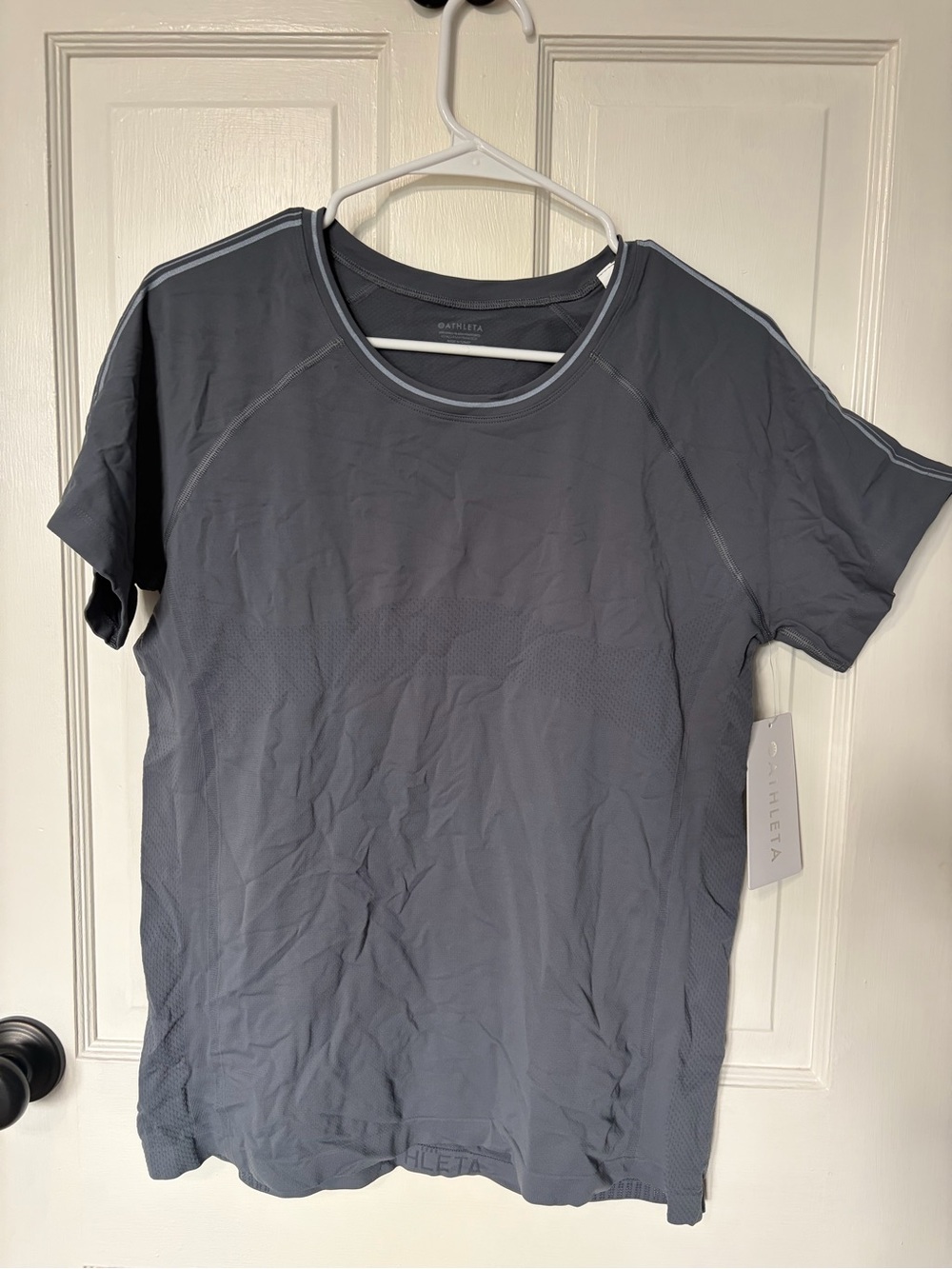 NWT Athleta Momentum Flex Tee